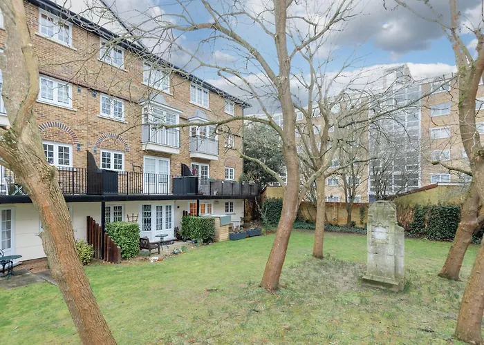Beautiful 2-Bed Apartment Near Wimbledon Tennis