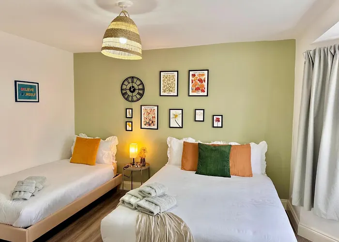 Vibrant Studio 30Min To Central London & Free Wifi