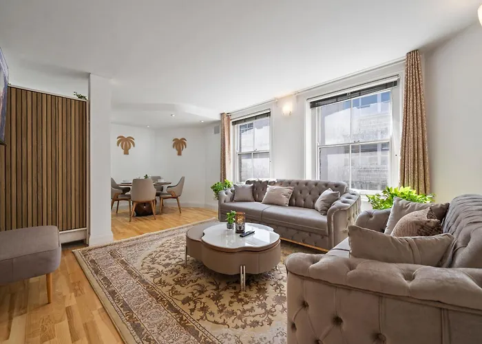 Stylish 1-Bedroom Apartment In The Heart Of Soho 9Wd