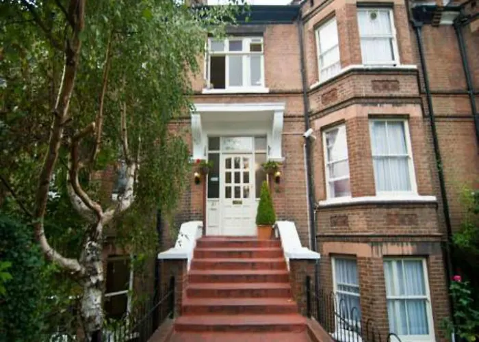 Five Kings Hotel