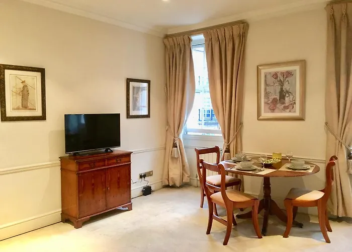Mayfair Flat Central London