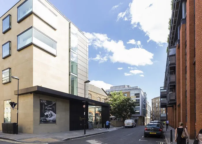 2 Bed Apartment Eagle Court