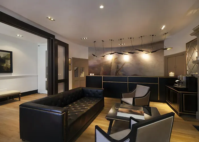 Nottingham Place Hotel