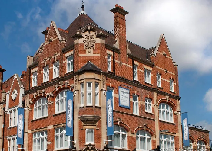 W12 Rooms