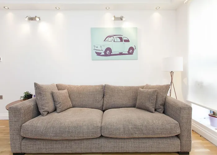 Italianflat - Stamford Bridge