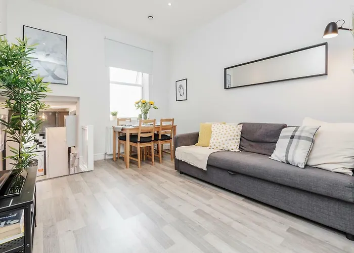 Welcomestay Clapham Junction 2 Bedroom Apartment