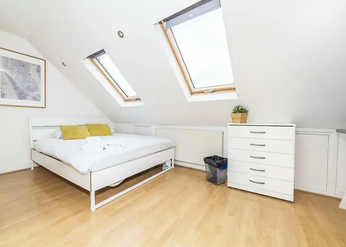 Lingwell Concept Flat
