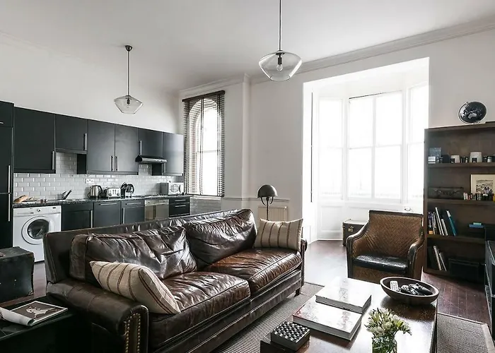 1 Bedroom Flat near Hyde Park
