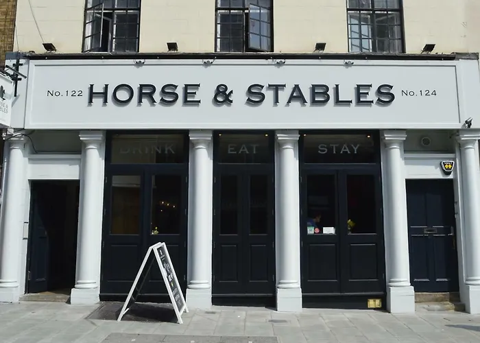 The Horse & Stables