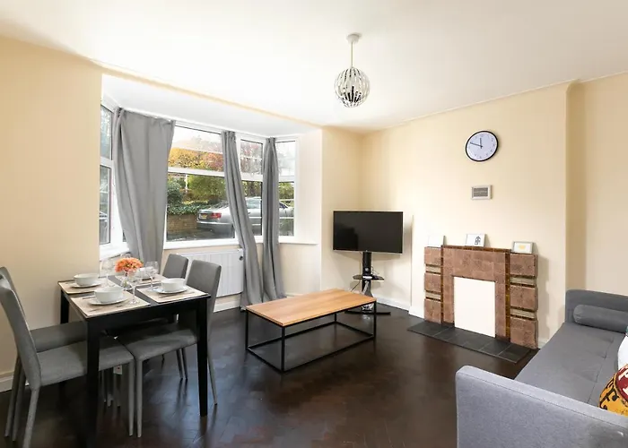Cozy Apartment Near Alexandra Palace