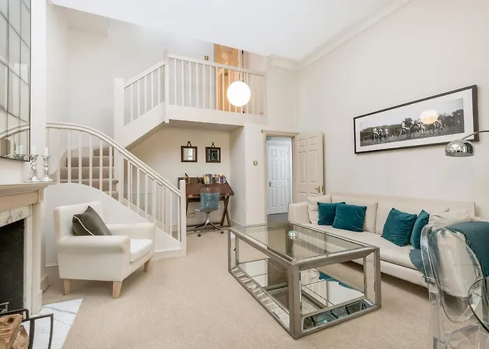 Luxury Notting Hill Duplex Apartment