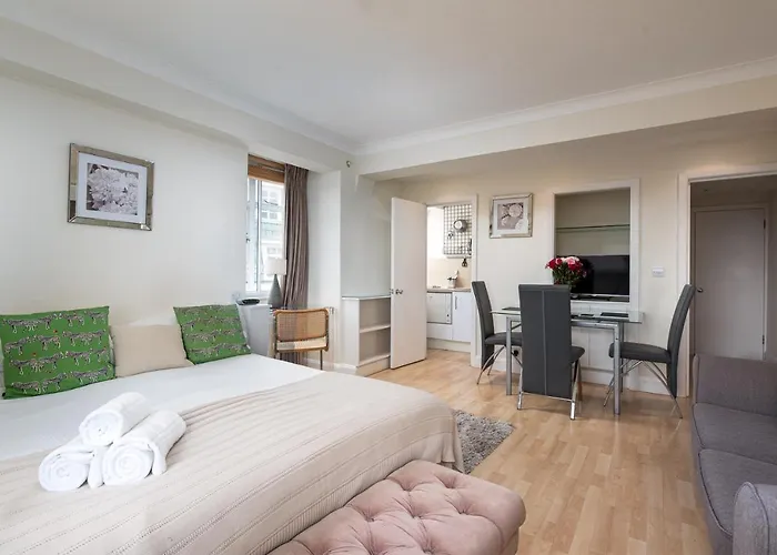 Apartment 803 - Nell Gwynn House, Chelsea