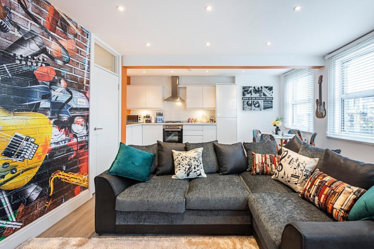 Cozy And Serene Brand-new Flat In Kilburn, Appartamento *
