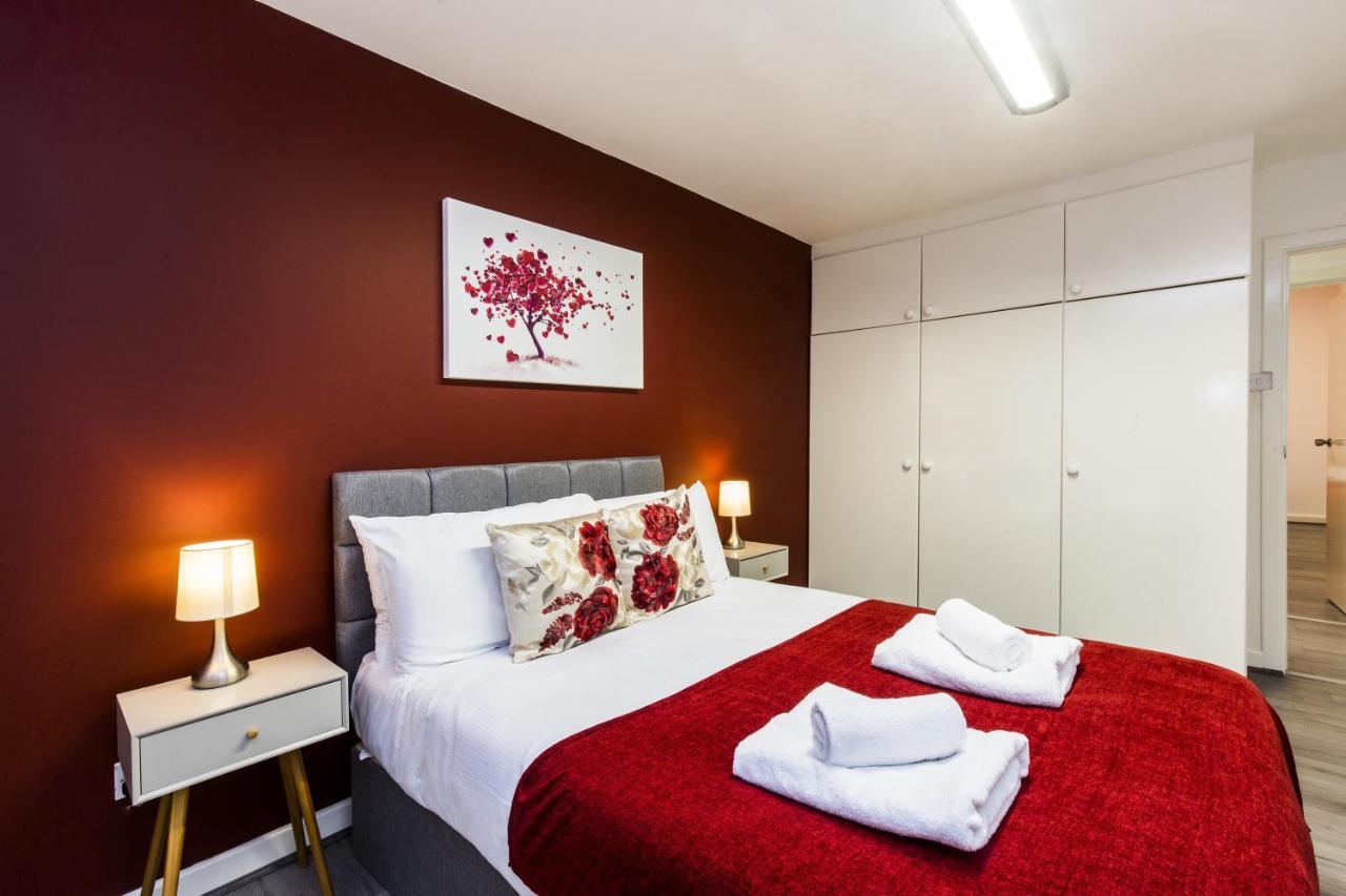 Amazing Flat With Recreational Activities For Large Families!