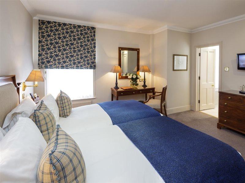 Sloane Place 4*