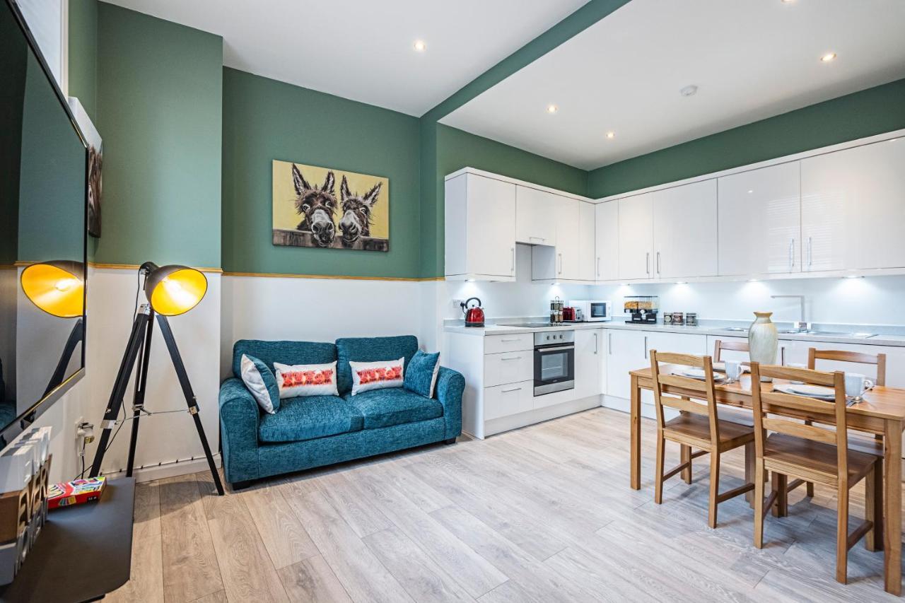 Majestic Modern Flat In The Heart Of Apartment *