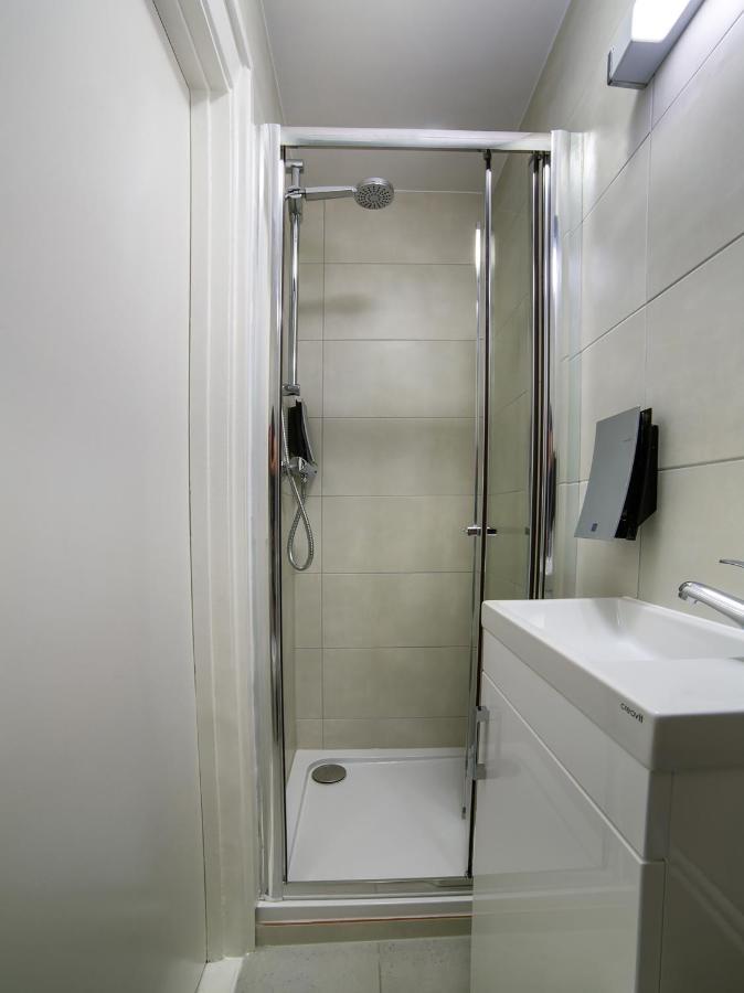 Hotell Studios28 3*