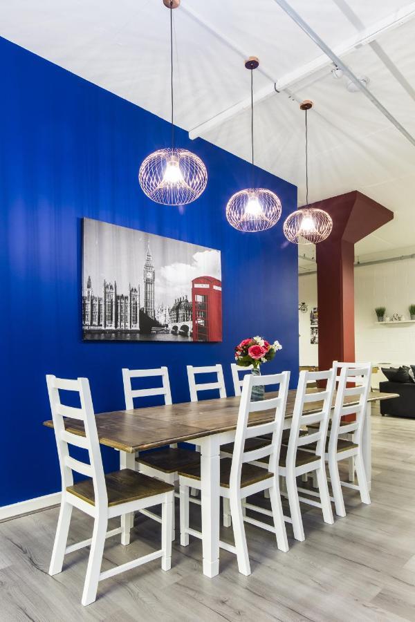 Amazing Flat With Recreational Activities For Large Families! Apartment London