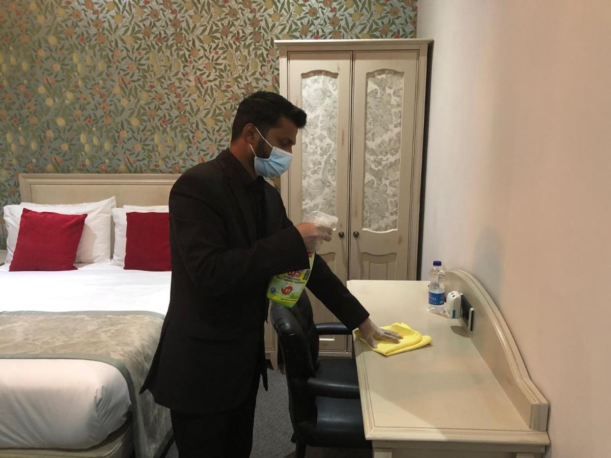 W12 Hotel London
