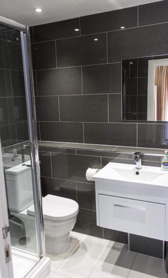 Mansion House With Spacious Close To Excel And Canarywharf Lägenhetshotell