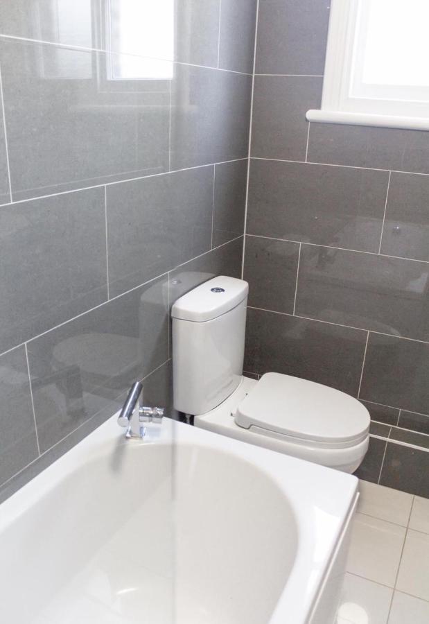 Mansion House With Spacious Close To Excel And Canarywharf Lägenhetshotell