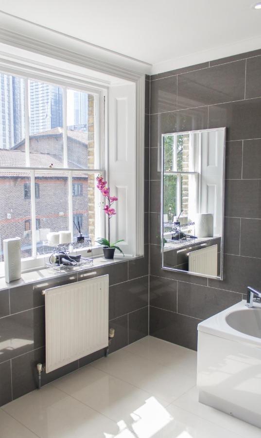 Mansion House With Spacious Close To Excel And Canarywharf Lägenhetshotell London