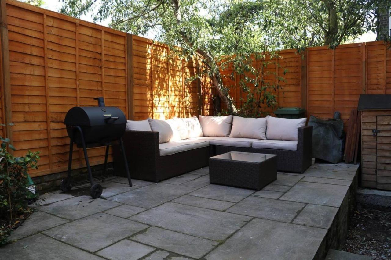 Kennington Oval 2-bed In *