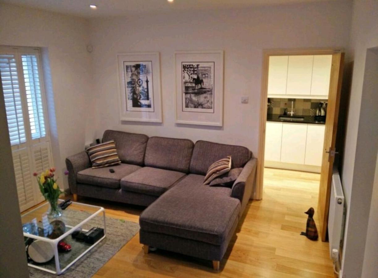 Kennington Oval 2-bed In Apartment London