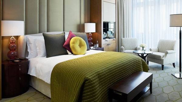 Corinthia Hotell