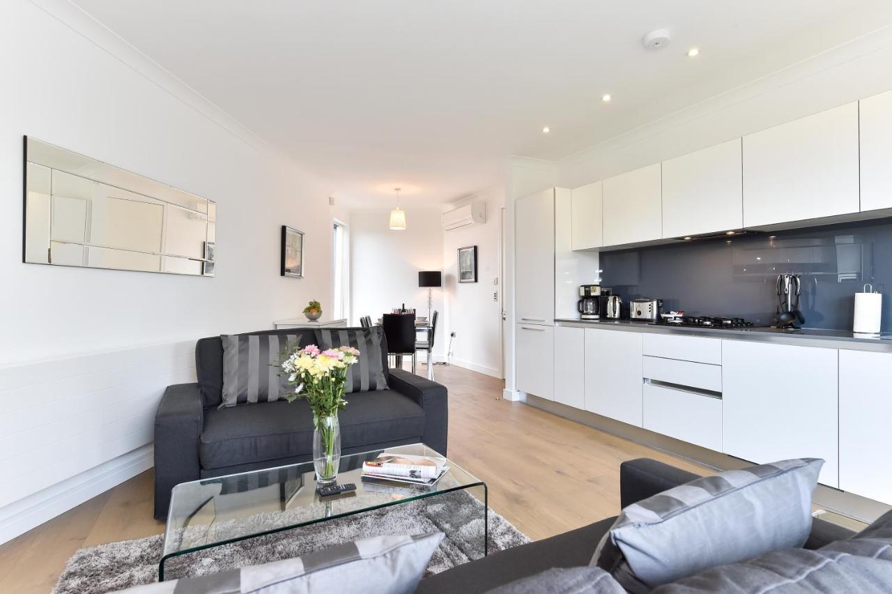Central Apartments Apartment London