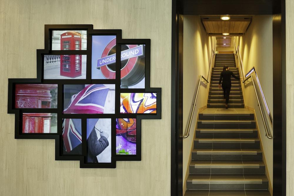 Novotel Blackfriars Hotel 4*