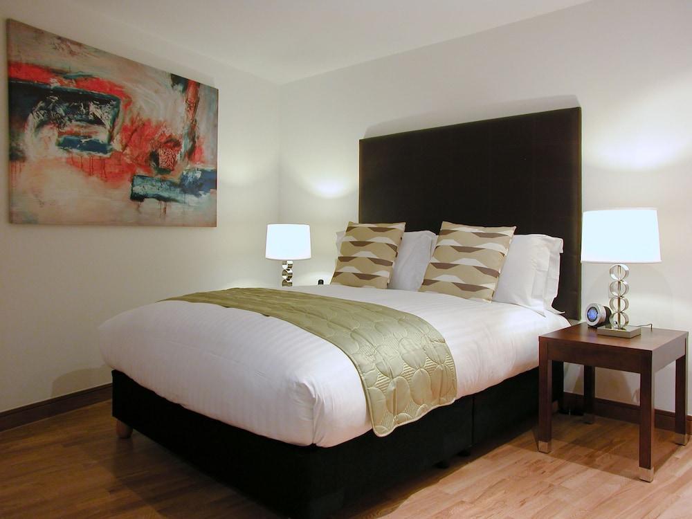 Aparthotel Native Kings Wardrobe, St Pauls 4*