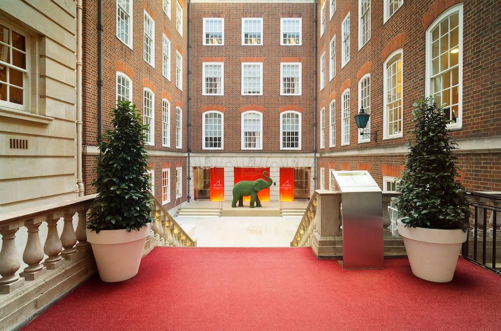 Apex Temple Court 4* London