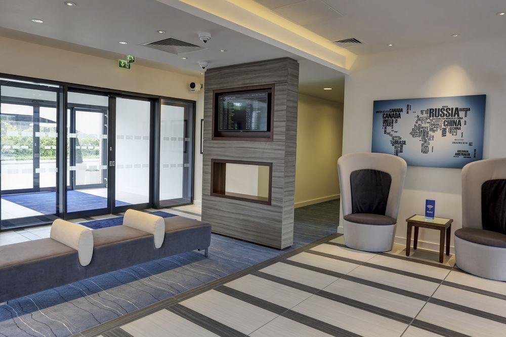Express - Excel By Ihg Hotel Londres