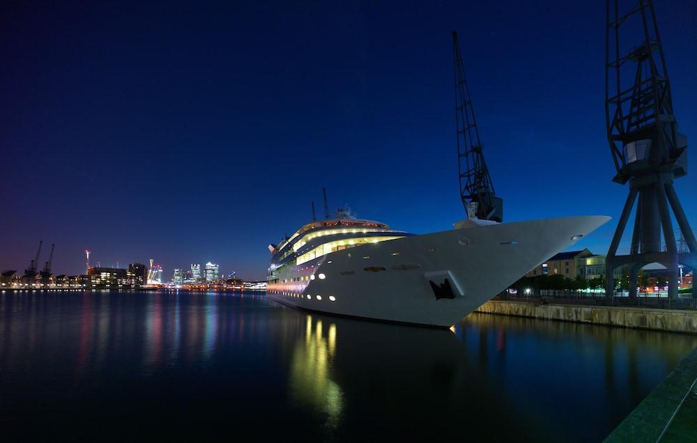Hotell Sunborn Yacht 4*