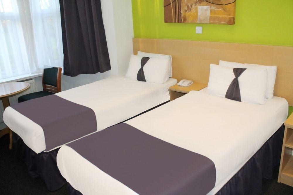 Clapham South Belvedere Hotel 2*