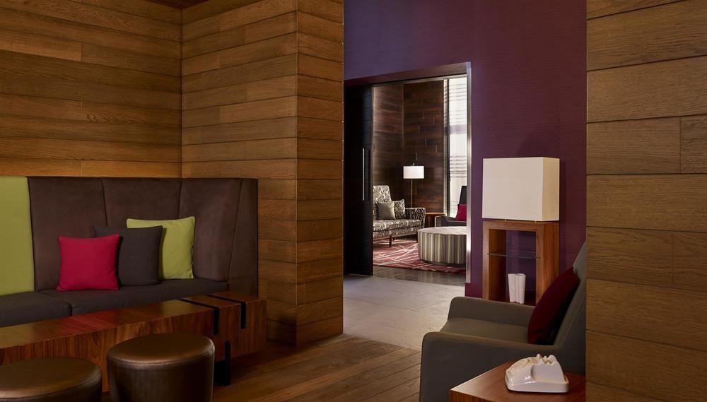 Aloft Excel 4* London