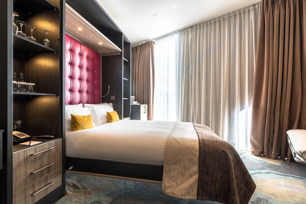 Montcalm East, Autograph Collection Hotel