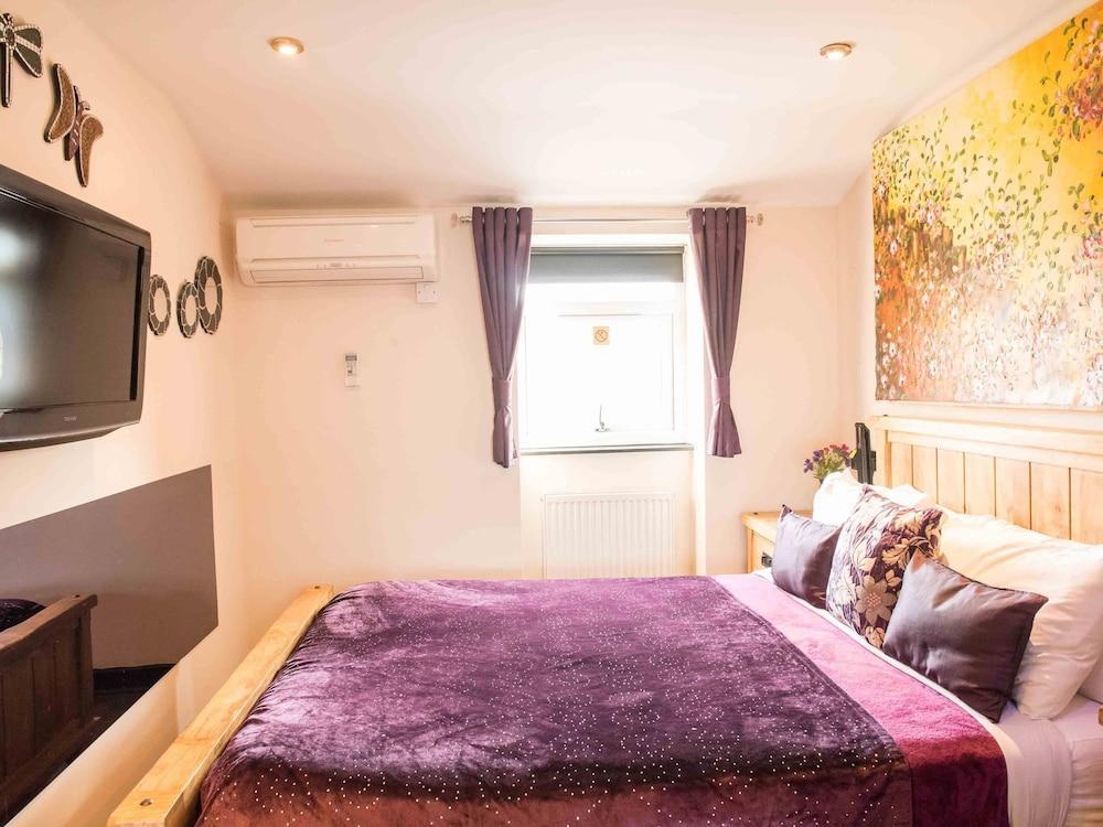 Avo Hotel London