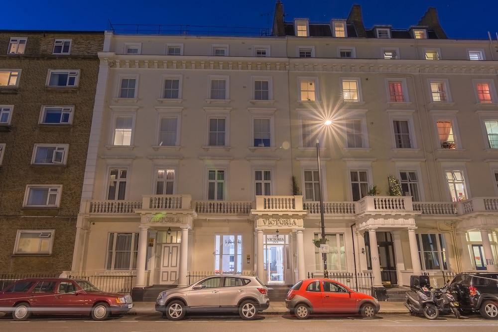Victoria Hotel London