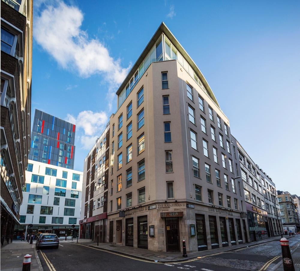 Native Tower Hill Apartment London