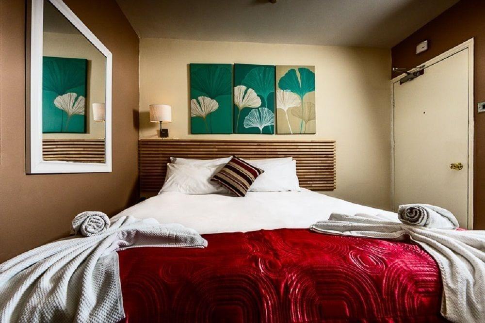 Hotell Dockside 3*
