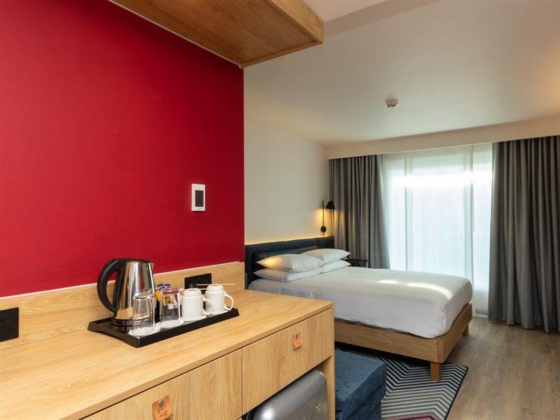 Hampton By Hilton Park Royal 3* Londen