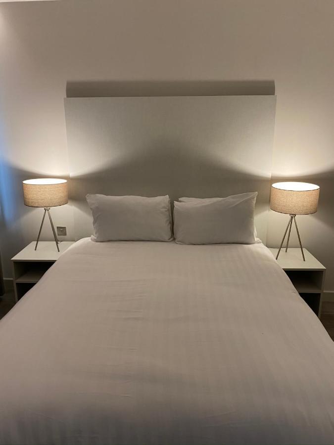 Aparthotel Axiom Park 4*