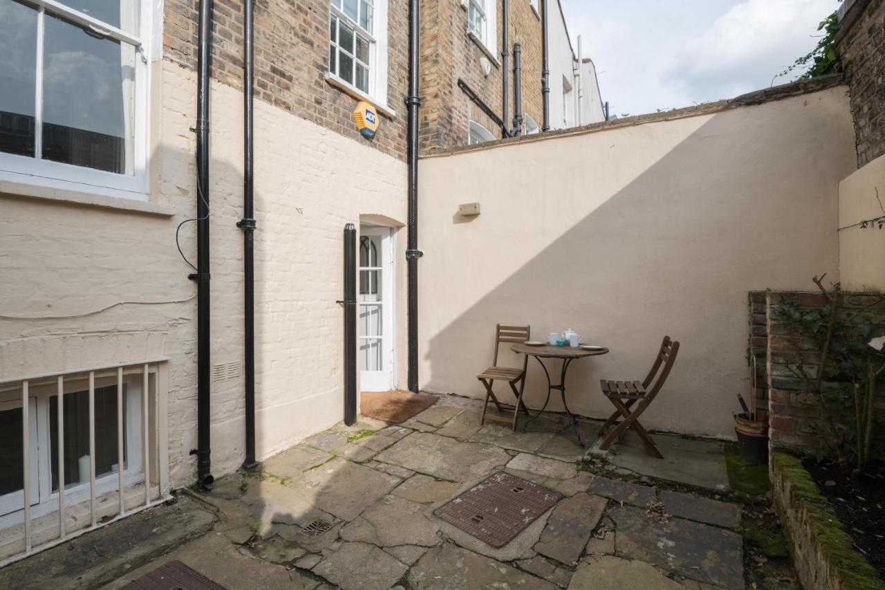 Stylish Sloane Square Close To Victoria By Underthedoormat *