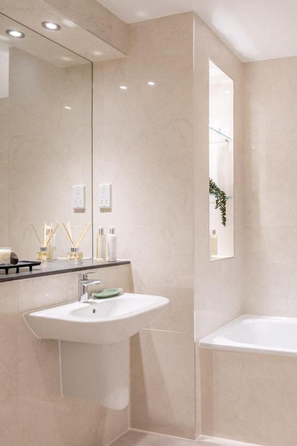 Contemporary Apartments, Wembley - Sk Appartamento Londra