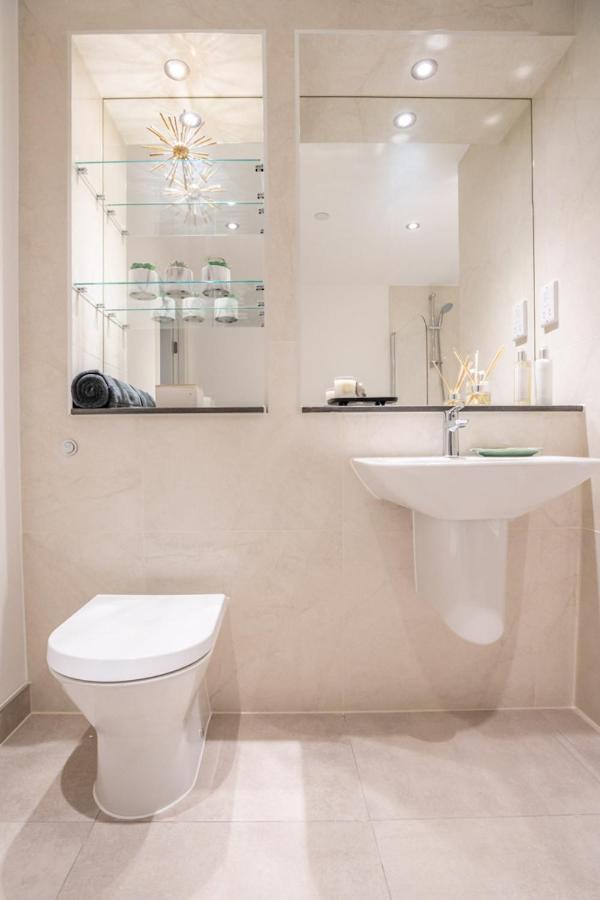 Contemporary Apartments, Wembley - Sk Appartamento Londra