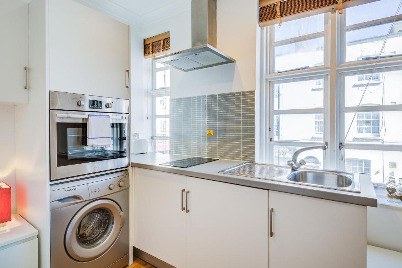 Paddington Stays By Guru London
