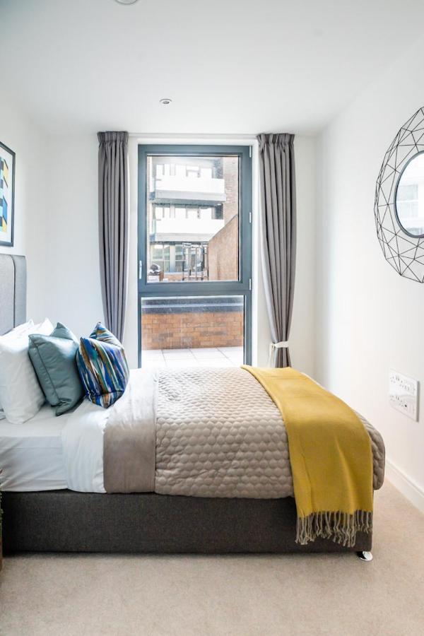 Appartamento Contemporary Apartments, Wembley - Sk *