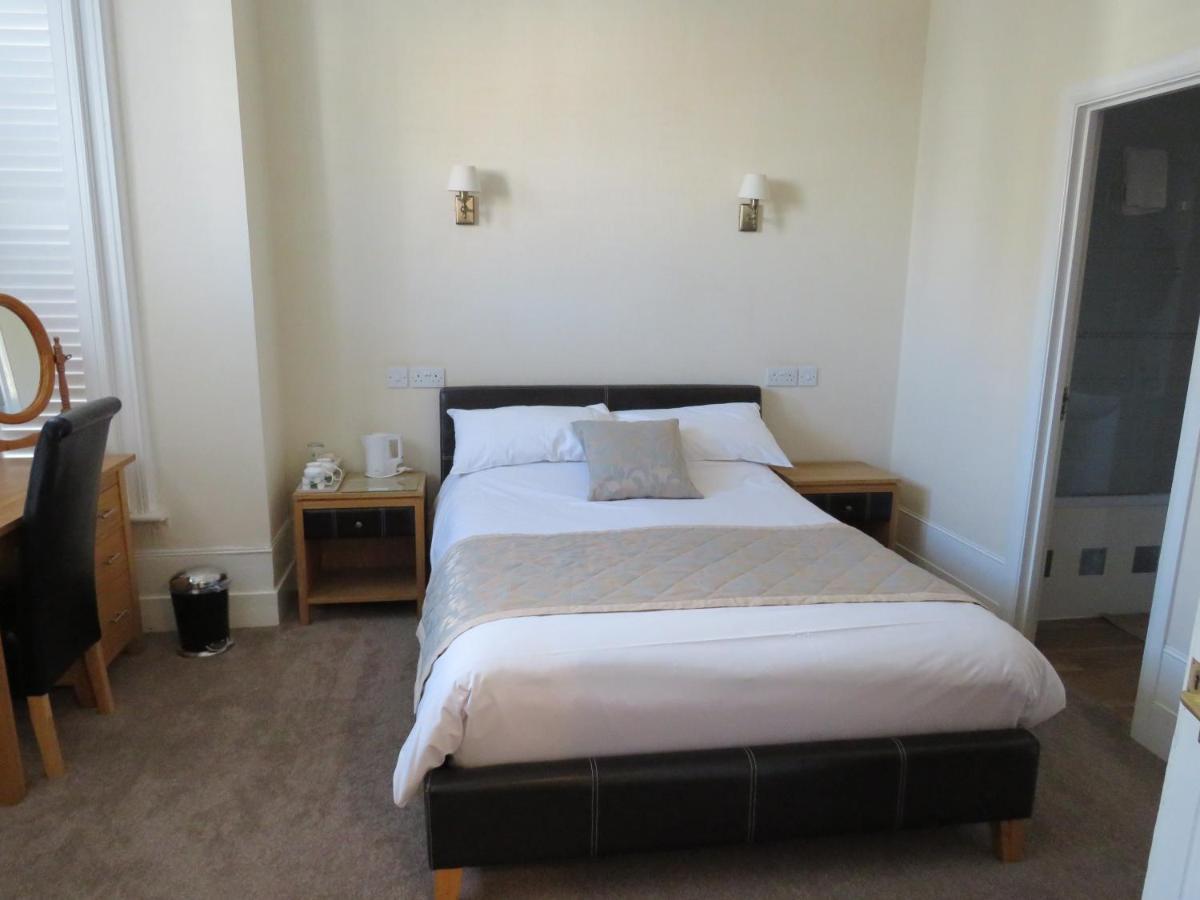 Marple Guest house 3*